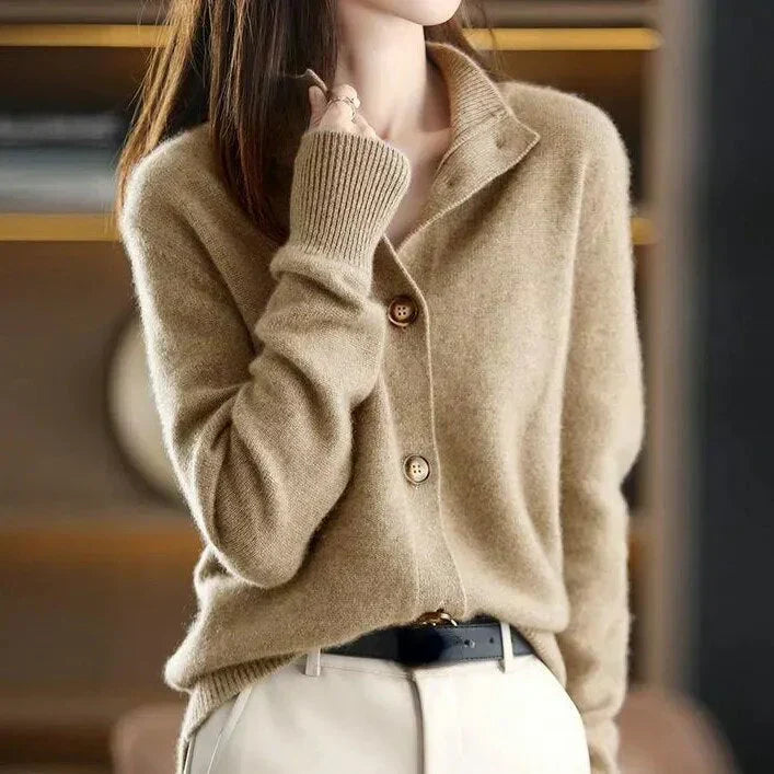 Chantel™ | Classic Ladies' Cardigan with Buttons